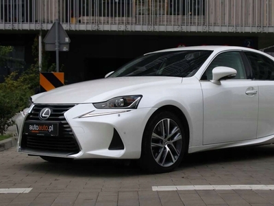 Lexus IS III Sedan 200t 245KM 2016