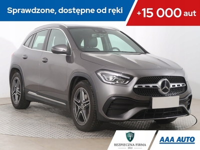 Mercedes GLA II Off-roader 1.3 200 163KM 2020