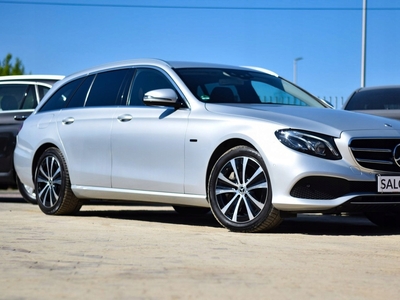 Mercedes Klasa E W213 Kombi Plug-in Facelifting 2.0 E300de 306KM 2020