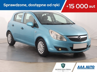 Opel Corsa D Hatchback 1.2 Twinport ECOTEC 85KM 2010