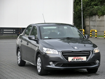 Peugeot 301