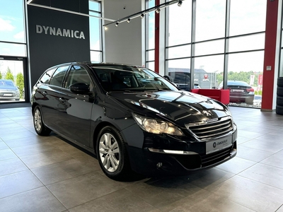 Peugeot 308 II SW 1.6HDI 120KM M6 2014 r., nawigacja satelitarna