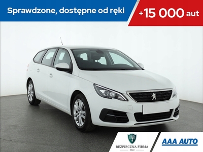 Peugeot 308 II SW Facelifting 1.5 BlueHDI 130KM 2020