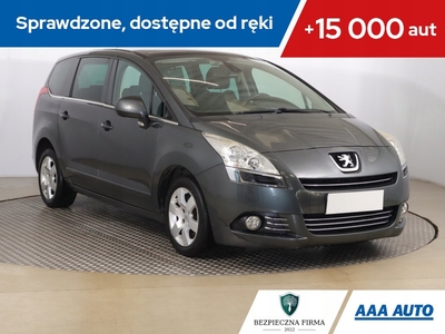 Peugeot 5008 I Minivan 1.6 VTi 120KM 2012