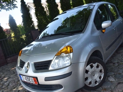 Renault Modus Hatchback 1.2 i 16V 75KM 2006