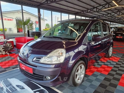 Renault Modus Hatchback 1.2 i 16V 75KM 2008