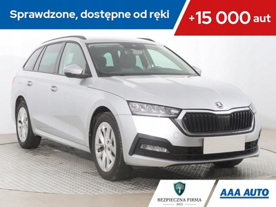 Skoda Octavia IV Kombi 1.0 TSI 110KM 2021