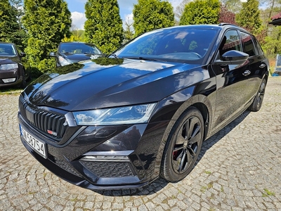 Skoda Octavia IV RS Kombi 2.0 TSI 245KM 2021