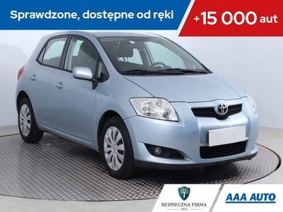 Toyota Auris I Hatchback 1.6 i 16V VVT-i 124KM 2007