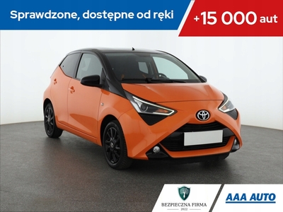 Toyota Aygo II Hatchback 3d Facelifting 1.0 VVT-i 72KM 2019