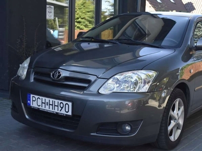 Toyota Corolla IX (E12) Hatchback 1.6 i 16V 110KM 2005