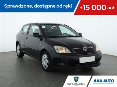 Toyota Corolla VIII Hatchback 1.6 i 16V 110KM 2002