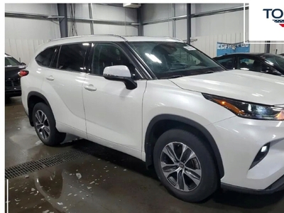 Toyota Highlander III 2021