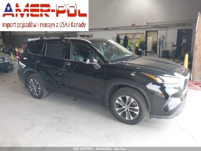 Toyota Highlander III 2022