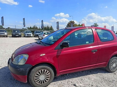 Toyota Yaris I 1.0 i 16V 68KM 2002