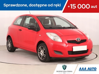 Toyota Yaris II Hatchback 5d 1.0 VVT-i 69KM 2009