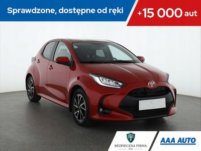 Toyota Yaris IV Hatchback 1.5 Dynamic Force 125KM 2022