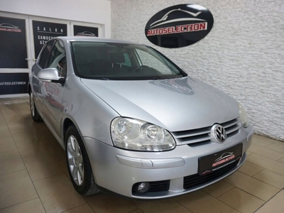 Volkswagen Golf V Hatchback 1.9 TDI 105KM 2008