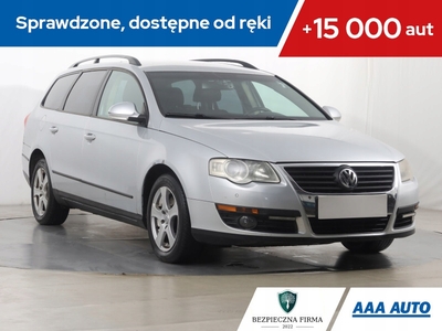 Volkswagen Passat B6 Variant 1.9 TDI PDE 105KM 2007