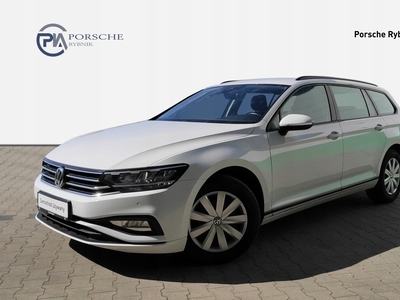 Volkswagen Passat B8 Variant Facelifting 2.0 TDI SCR 150KM 2020