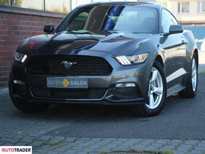 Ford Mustang 3.7 benzyna 305 KM 2015r. (Mysłowice)