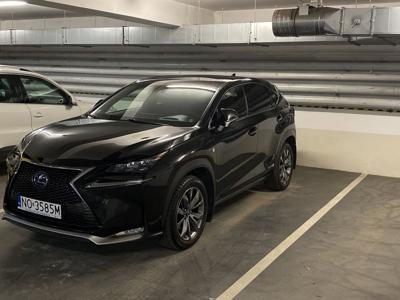 Lexus NX 300H F-Sport