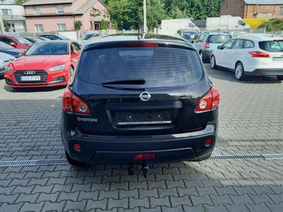 Nissan Qashqai 1.6i alufelgi klimatyzacja stan BDB potwierdzony przebieg bezwypadkowy