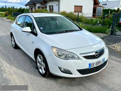 Opel Astra 1.4 benz, sprowadzona, przygotowana do rejestracji