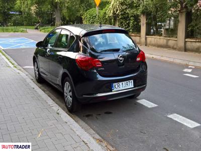 Opel Astra 1.4 benzyna 100 KM 2015r. (Kraków)