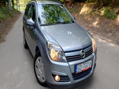 Opel Astra; Zadbana; Bez korozji; Benzyna