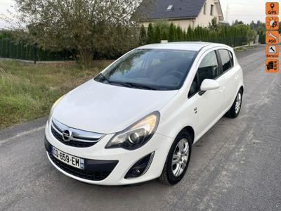 Opel Corsa 1.4 benz, bezwypadek, klimatronic, Navi, przyg do rejestracji D (2006-2014)