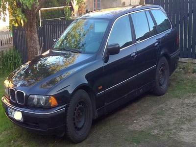 Sprzedam BMW 520i touring e39