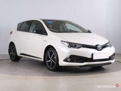 Toyota Auris Hybrid