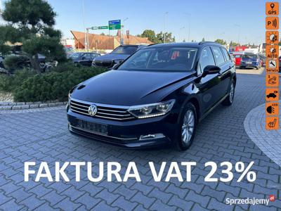 Volkswagen Passat LED, nawigacja, podgrz. fotele, kamera co…