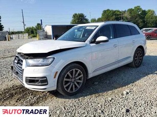 Audi Q7 3.0 benzyna 2019r. (MEBANE)