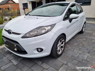 Ford Fiesta mk7 5 drzwi klimatyzacja zamiana