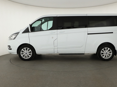 Ford Tourneo Custom 2023 2.0 EcoBlue mHEV 28513km Bus