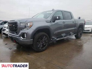 GMC Sierra 5.0 benzyna 2021r. (GRAND PRAIRIE)