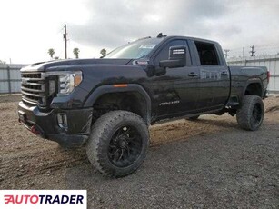 GMC Sierra 6.0 diesel 2020r. (MERCEDES)