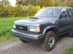 Isuzu trooper 4x4 off road