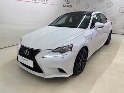 Lexus IS III Sedan 200t 245KM 2015