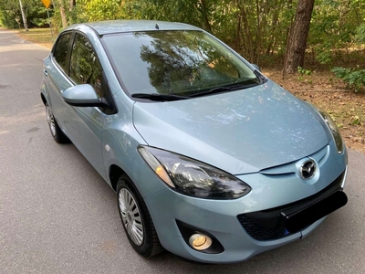 Mazda 2 II Hatchback 3d Facelifting 1.3 MZR 75KM 2011