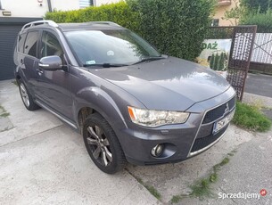 Mitsubishi Outlander II 2010, salon PL