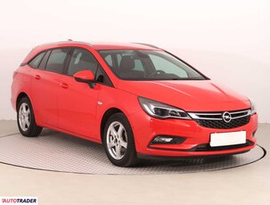 Opel Astra 1.4 123 KM 2016r. (Piaseczno)