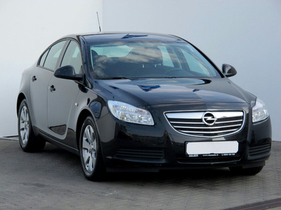 Opel Insignia 2010 2.0 CDTI 238900km Hatchback