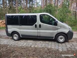 Opel Vivaro 2002 rok 1.9 diesel KLIMA