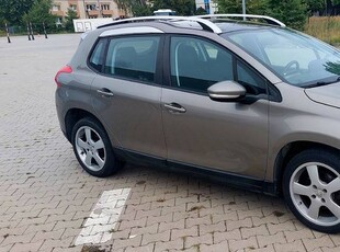 Peugeot 2008 1,6benzyna/120/ rok 2013