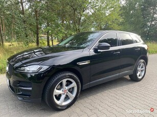 Piękny Jaguar F Pace