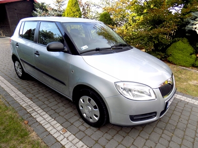 Skoda Fabia II Hatchback 1.2 i HTP 60KM 2010