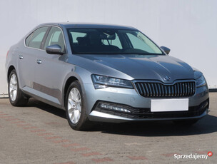 Skoda Superb 1.5 TSI